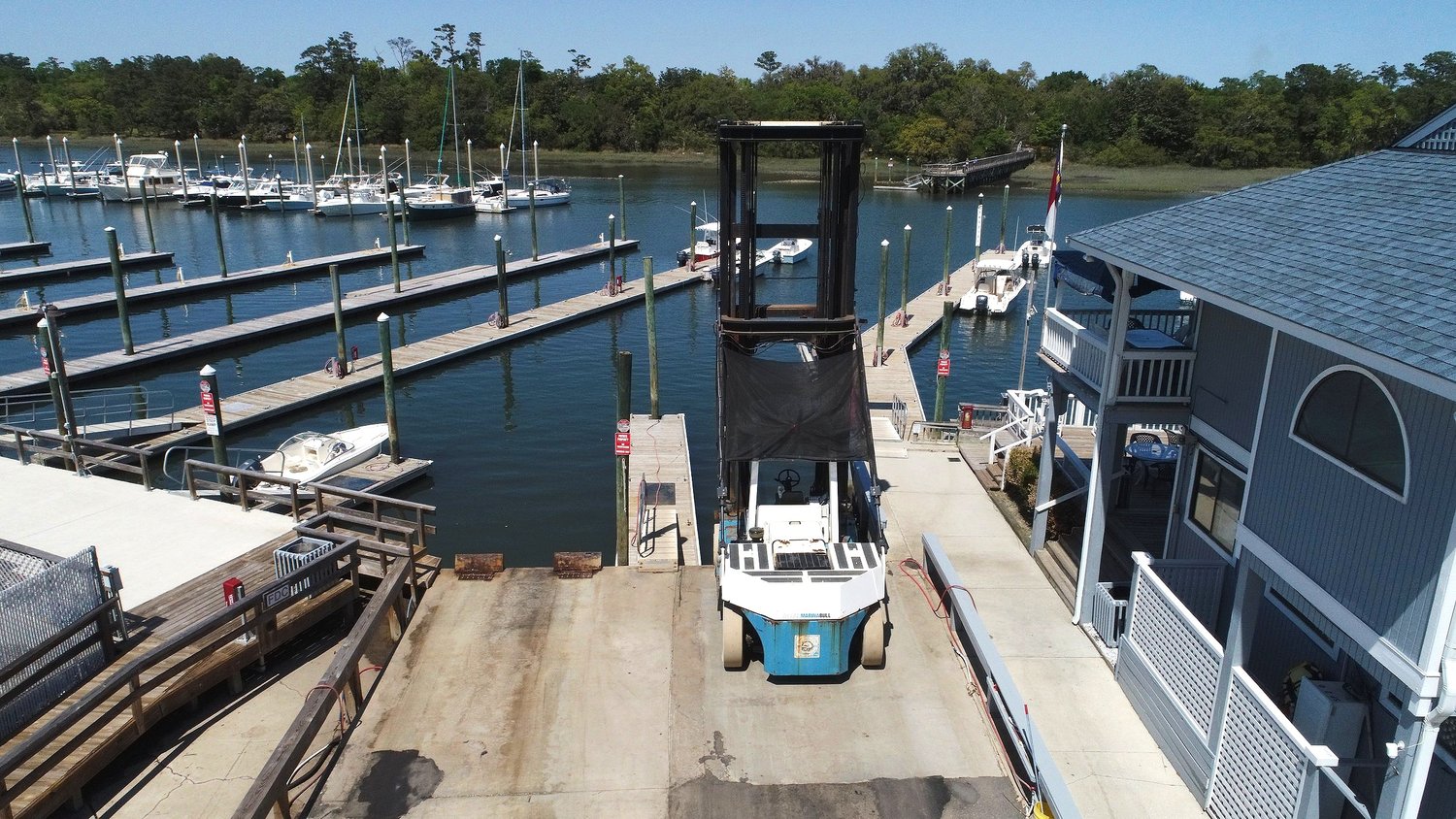 Creekside Yacht Club