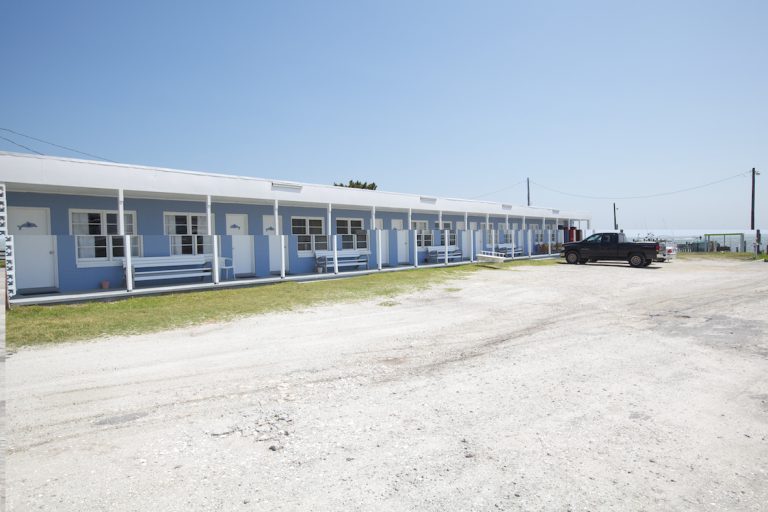 Harker's Island Fishing Center And Marina