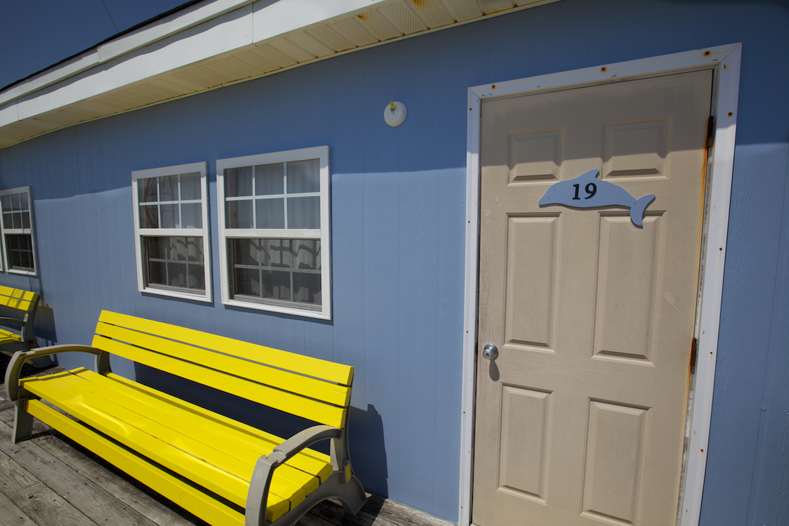 Harker's Island Fishing Center And Marina