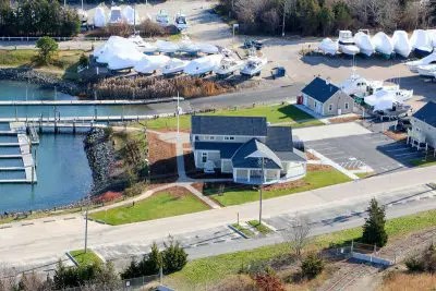 Sandwich Marina