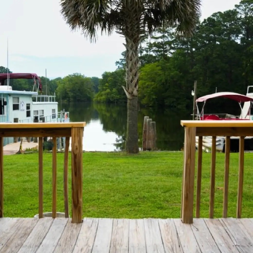 Bells Marina