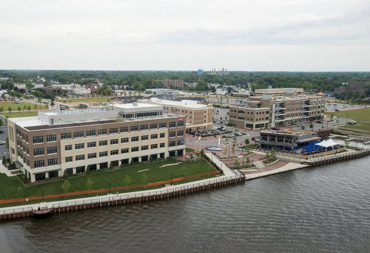 Wheeler Landing Yacht Club