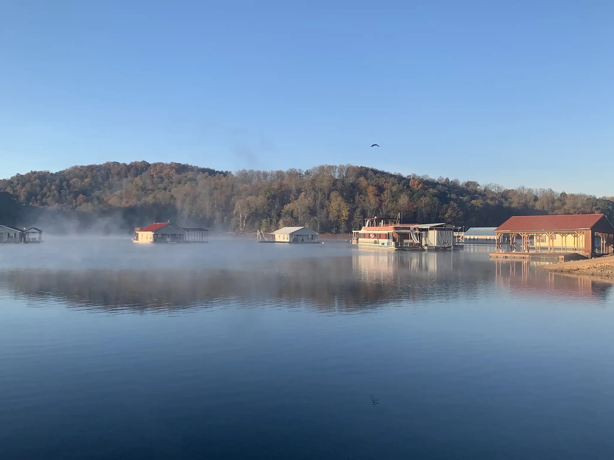 Flat Hollow Marina And Resort