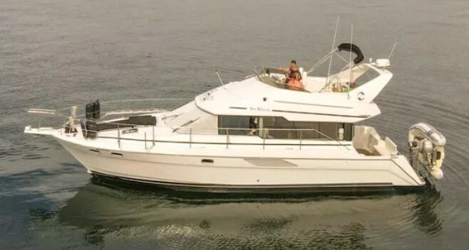 Day Island Yacht Club