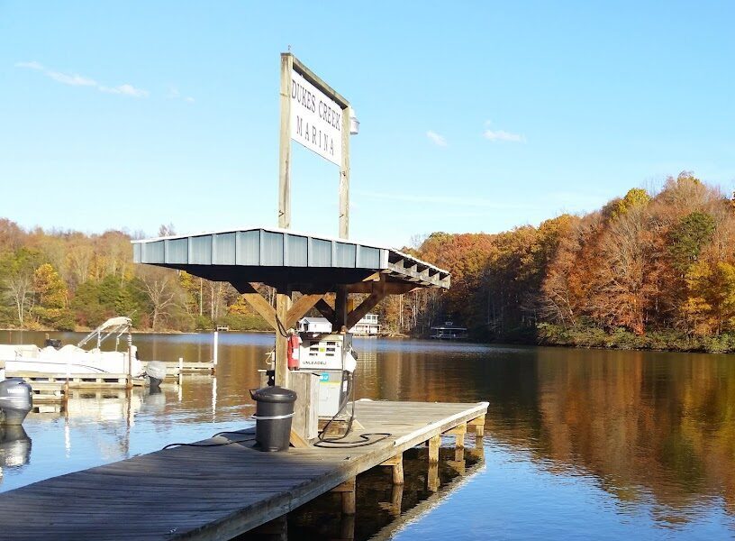 Duke's Creek Marina