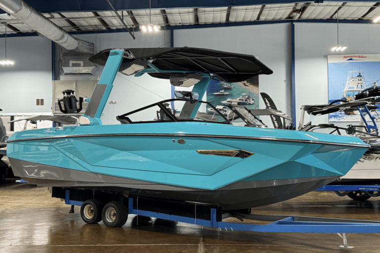 Marinemax Lindenhurst Marina And Yacht Center