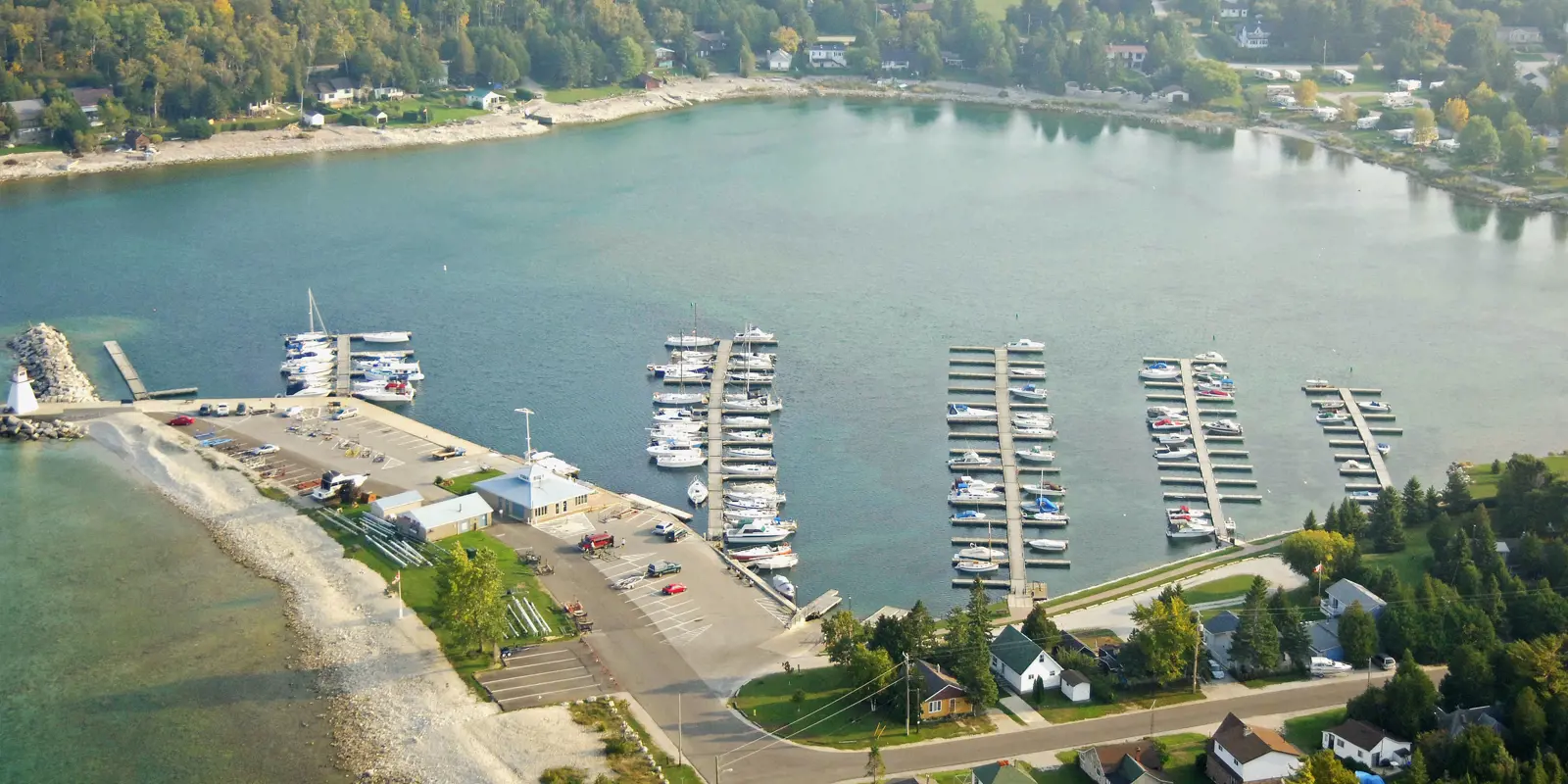 Lion's Head Marina