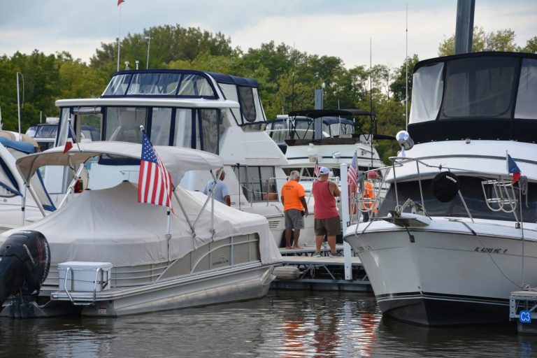 Starved Rock Yacht Club