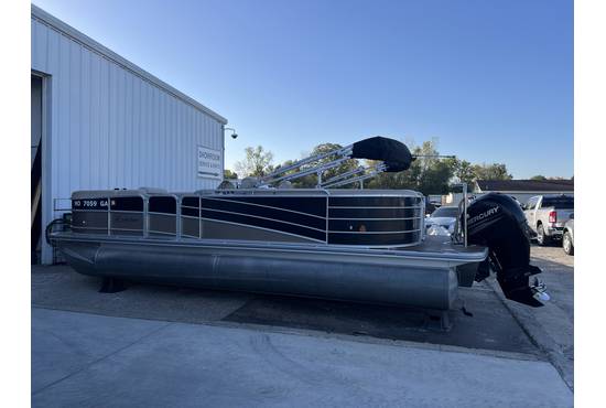 Pine Crest Marina