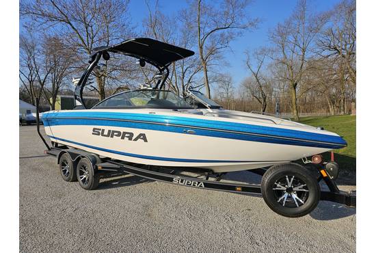 Pine Crest Marina