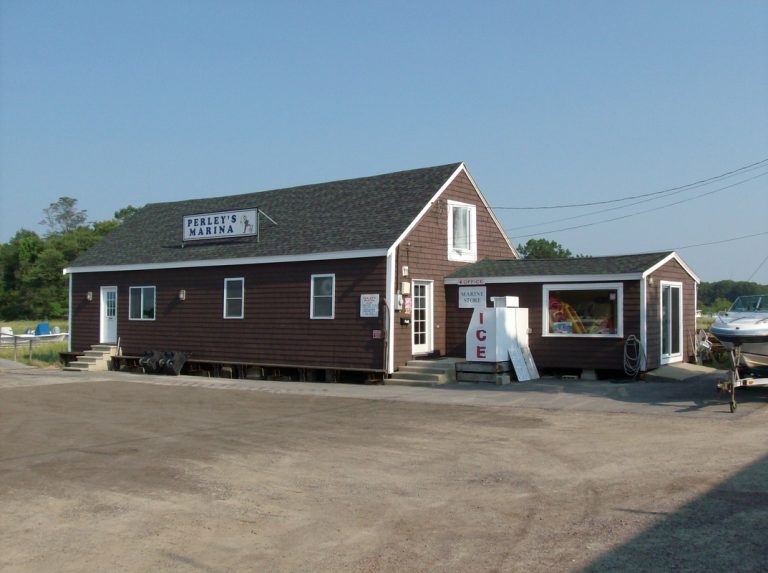 Perley's Marina