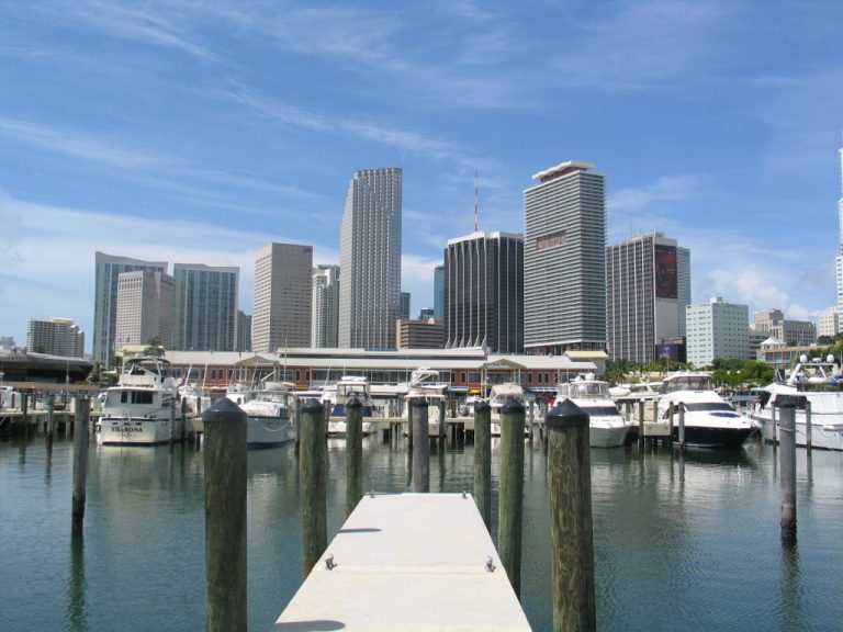 Miamarina At Bayside