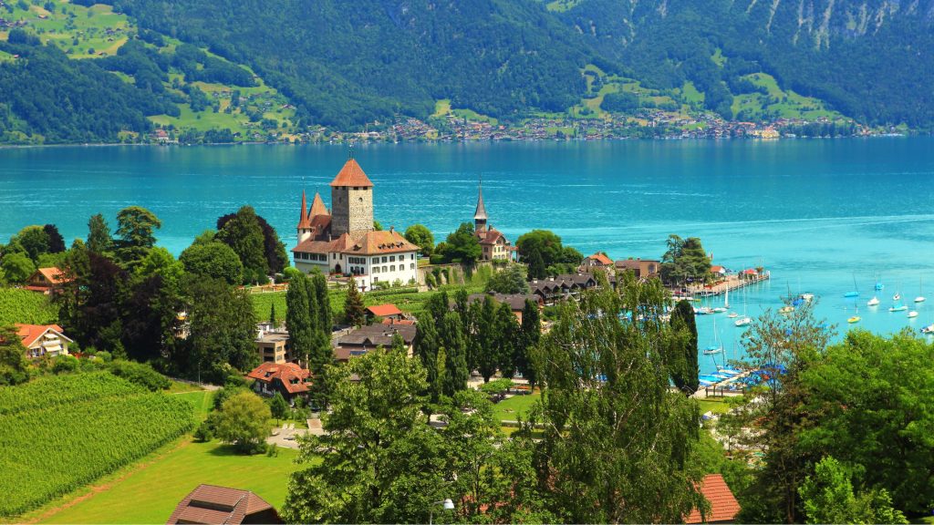 Switzerland Lake Villas for Rent
