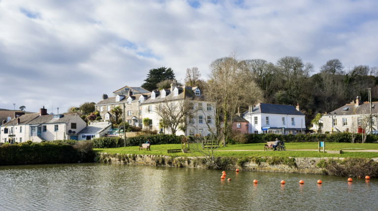 Screenshot at . . AM