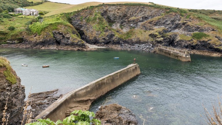 Screenshot at . . AM