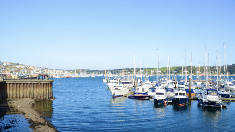 Screenshot at . . AM