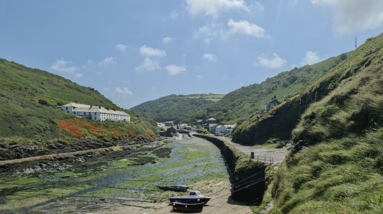 Screenshot at . . AM