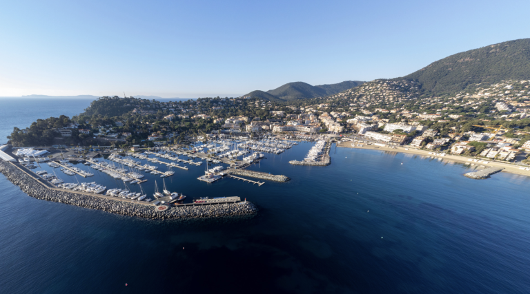 Screenshot at . . PM