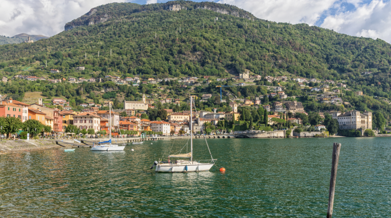 Screenshot at . . PM