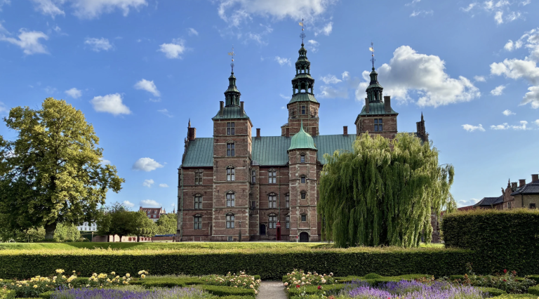 Screenshot at . . PM