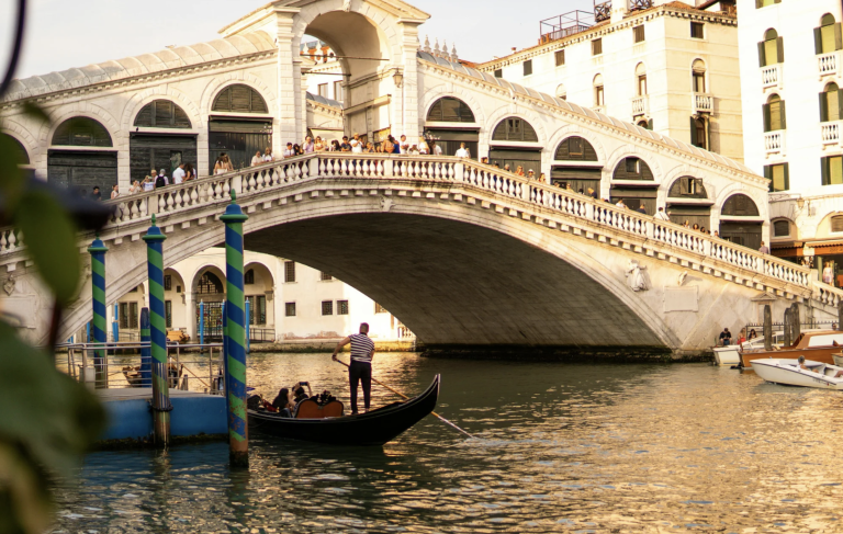 Screenshot at . . PM