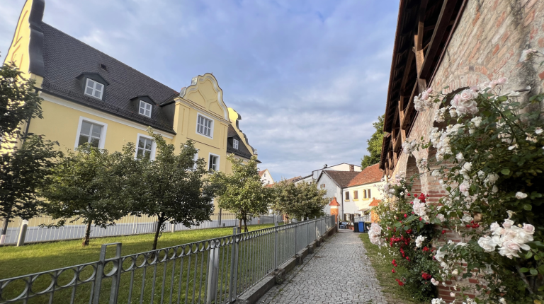 Screenshot at . . AM