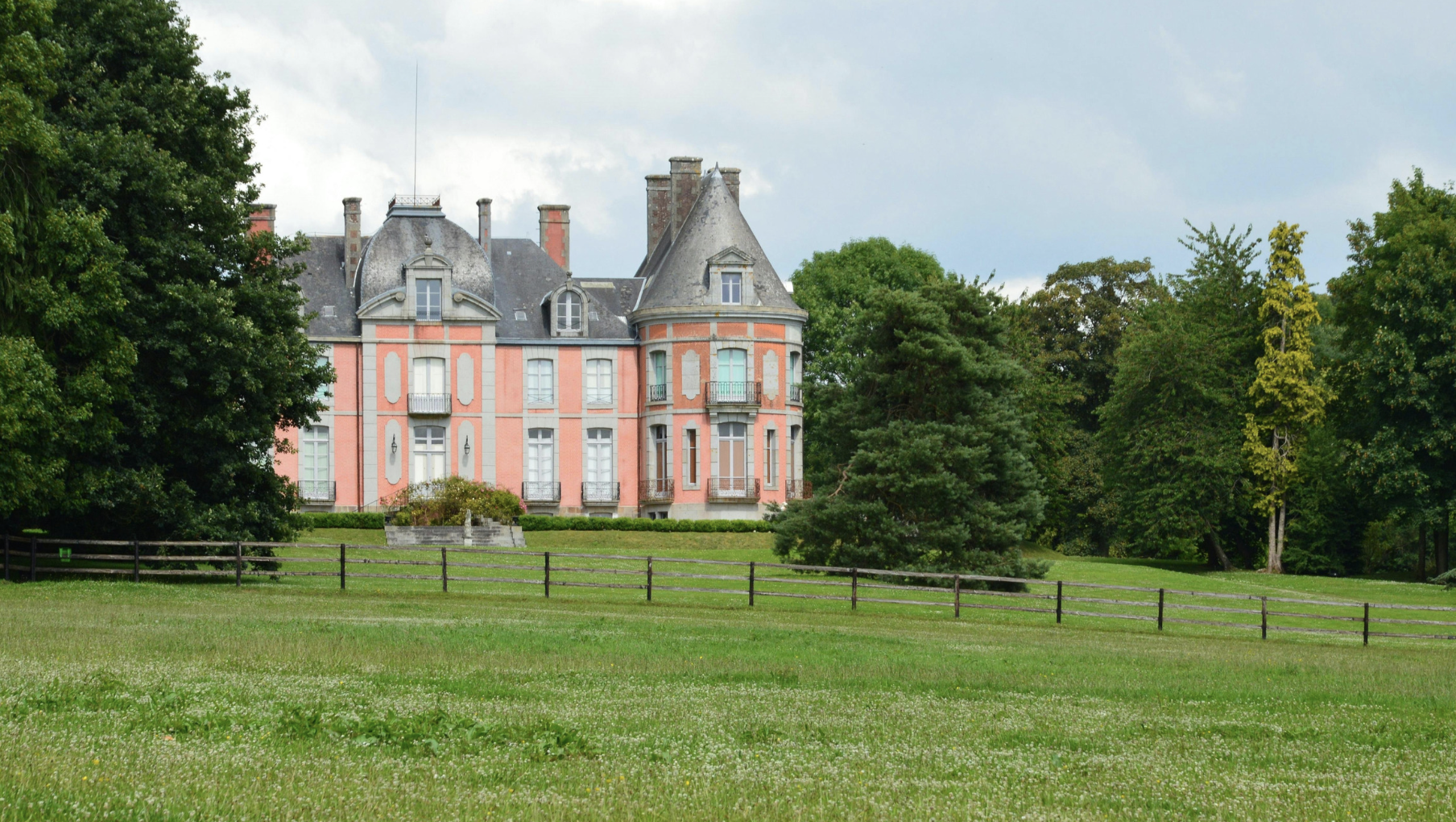 Screenshot at . . PM