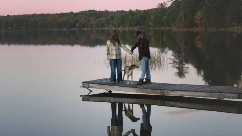 dog friendly Maine lake retreat ( )