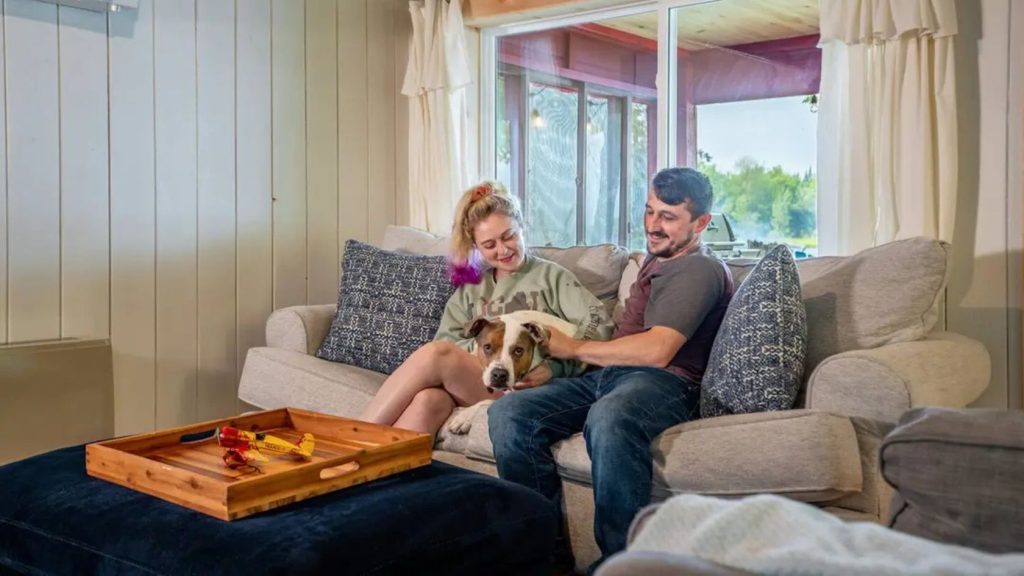 dog friendly Maine lake retreat