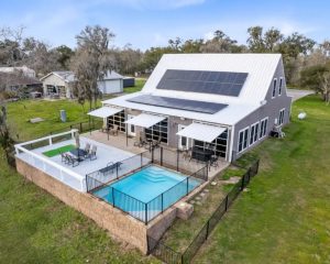 Lake LBJ Vacation Rental ( )