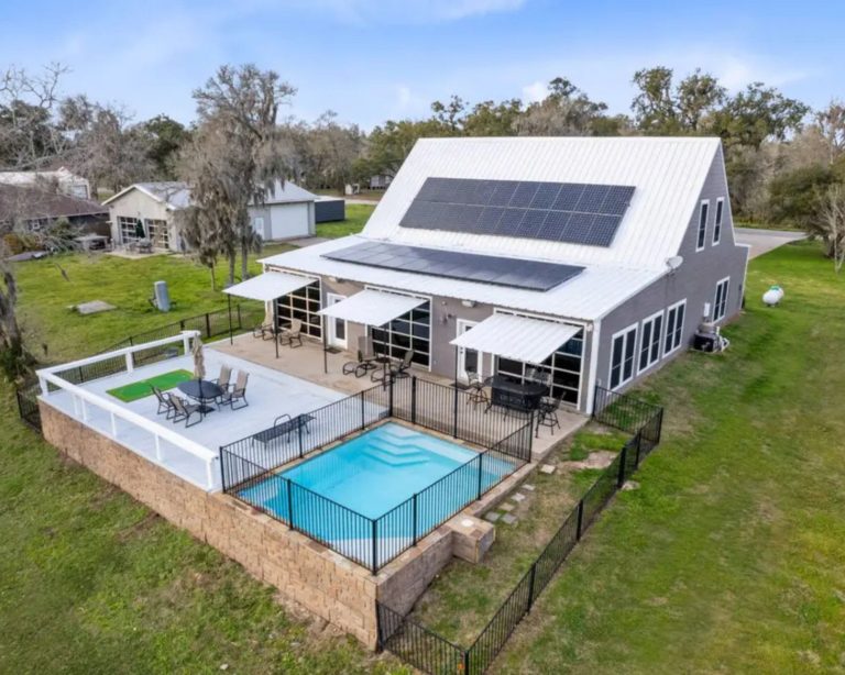 Lake LBJ Vacation Rental ( )