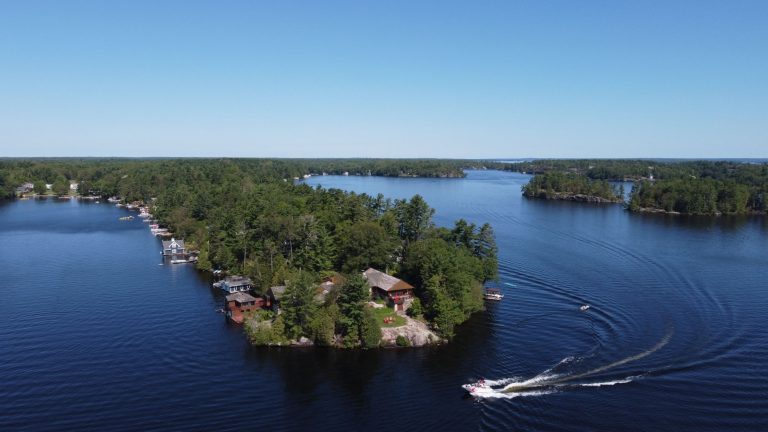 Parkers Point Muskoka Bay