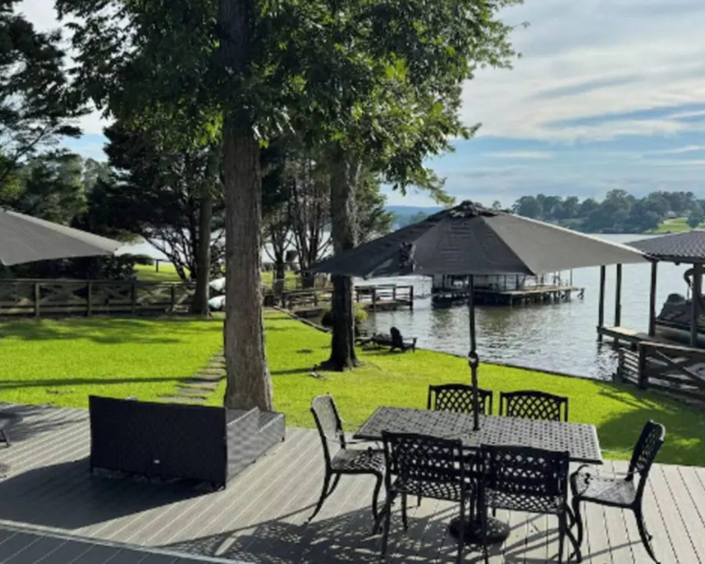 Hot Springs Arkansas Lake House ( )